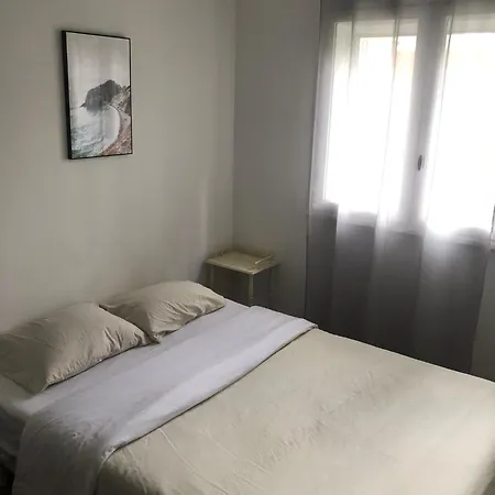 Maison Du Bonheur Holiday home Villiers-sur-Marne
